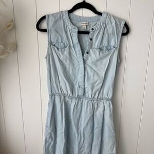 Light Blue Sleeveless Denim Dress Small